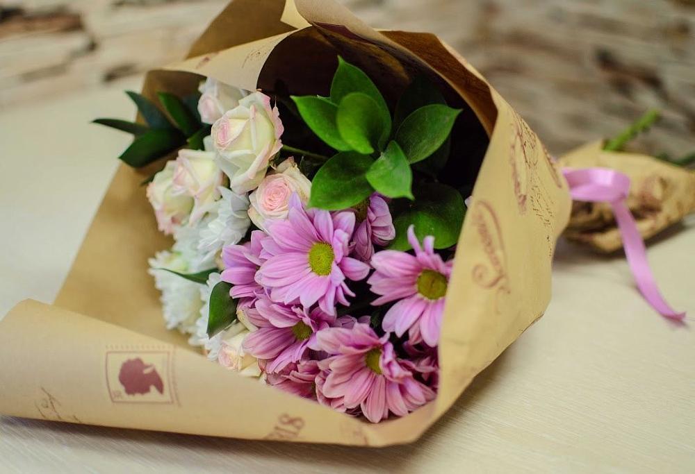 Букет цветов из: Розы и Хризантемы в Васильевке