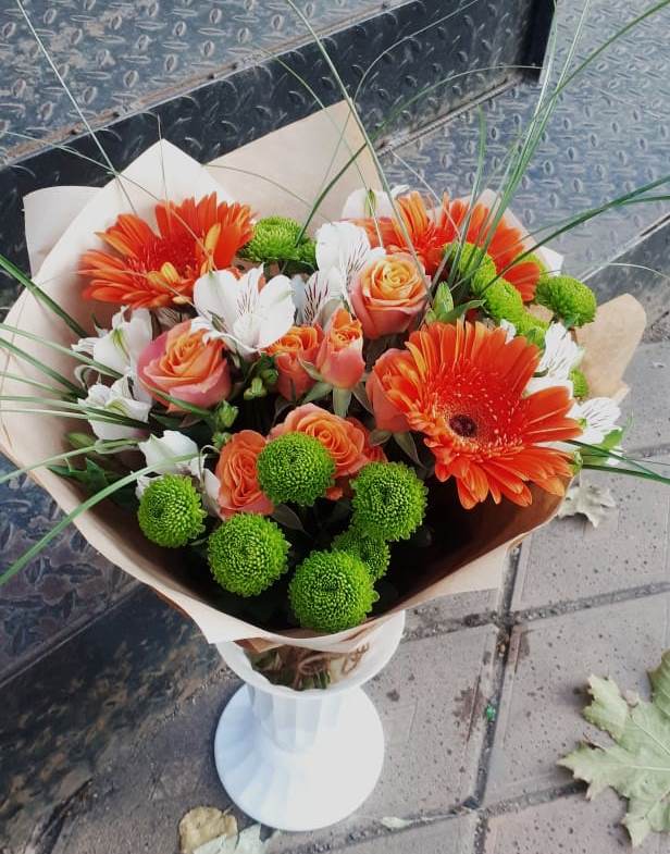 Букет цветов из: Герберы, Хризантемы, Альстромерии и Розы в Васильевке