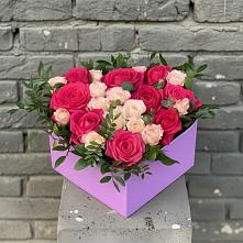 Цветочная композиция из Розы в коробке в Васильевке