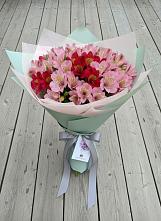 Букет цветов из:  Альстромерии в Васильевке