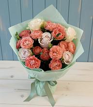 Букет цветов из:  Розы в Васильевке