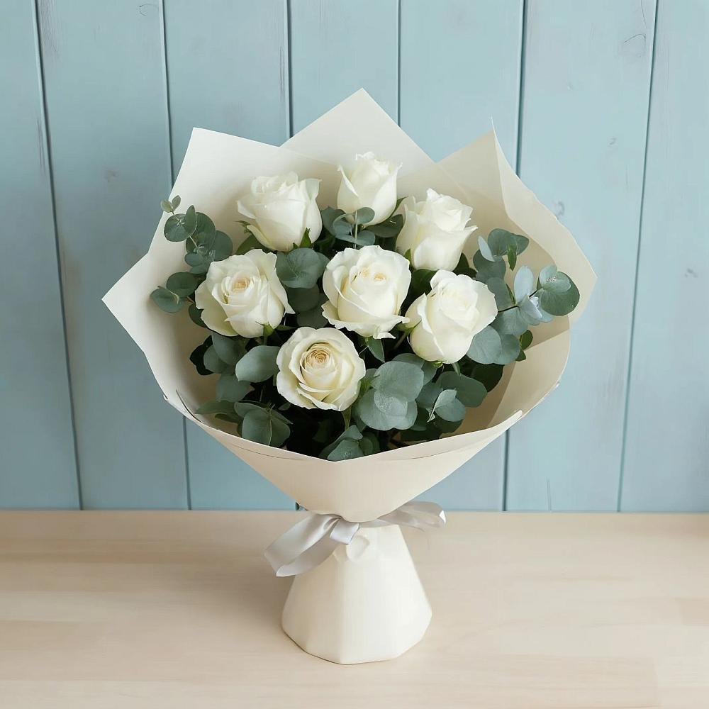 Букет Белые розы в Эвкалипте в Васильевке