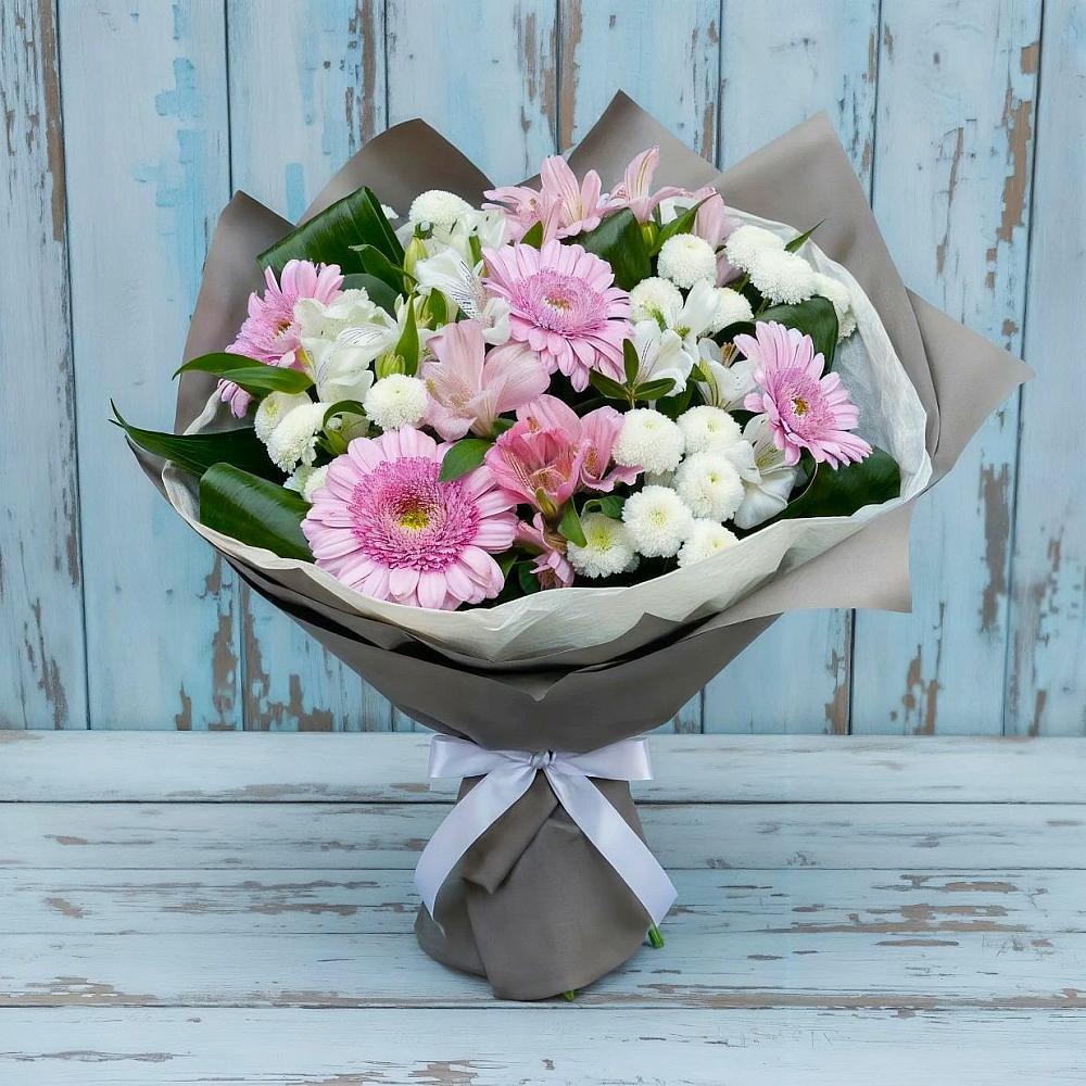 Букет цветов из: Герберы, Альстромерии и Хризантемы в Васильевке