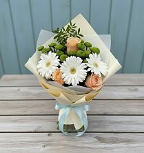 Букет цветов из:  Герберы, Розы и Хризантемы в Васильевке