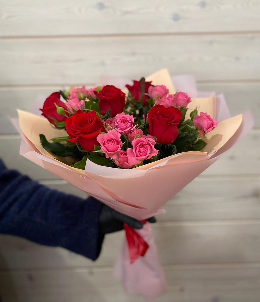Букет цветов из: Розы в Васильевке