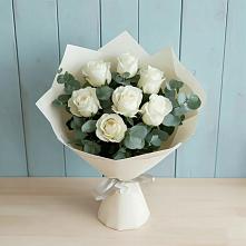 Букет Белые розы в Эвкалипте в Васильевке